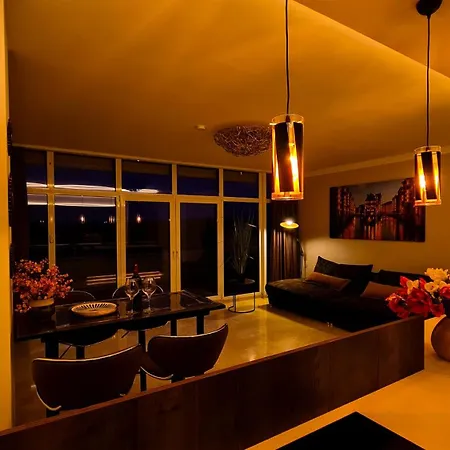 Deluxe Appartment Mit Marmorboeden Und Gold-Design El Dorado Schwarzenbek Buitenkant foto